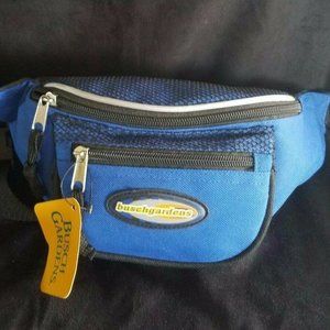 NWT Busch Gardens Fanny Pack Bag Blue Nylon 3 compartments